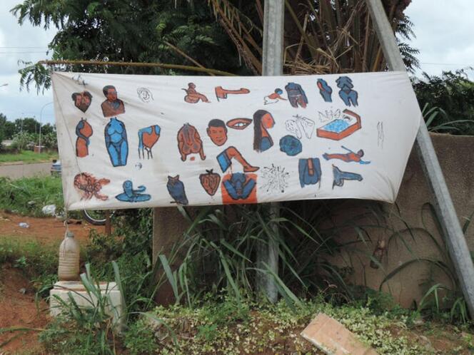 Publicité d’un guérisseur, à Yamoussoukro, en Côte d’Ivoire, en 2014.
