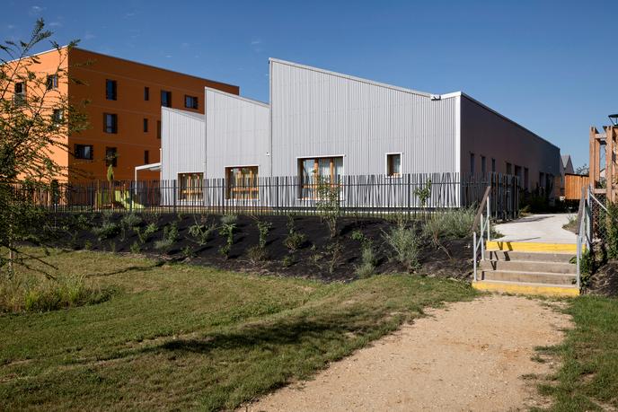 Ecoquartier des Noes, Val de Reuil - Atelier Philippe Madec - Photographie : Pierre-Yves Brunaud