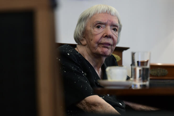 Lioudmila Alexeïeva, décédée le 8 décembre à Moscou à 91 ans, ici lors d’un congrès en Allemagne, le 30 mai 2016.