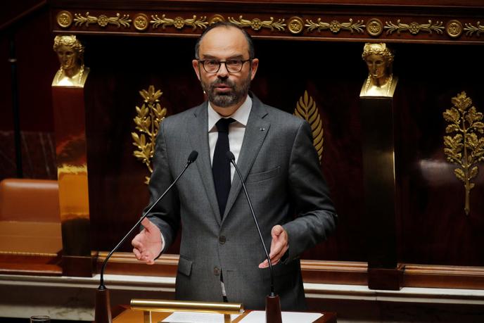 Smic La Hausse De 100 Euros S Ajoutera Aux Baisses De