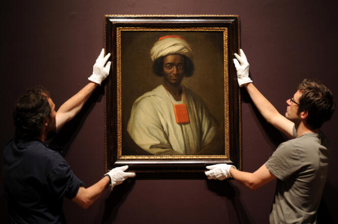 Portrait d’Ayouba Diallo par William Hoare, à la National Portrait Gallery de Londres, en juillet 2010.
