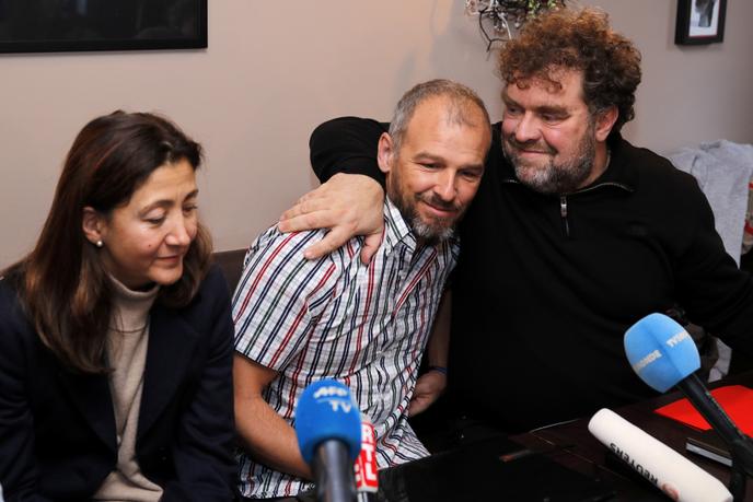 Mali Le Fils De L Otage Sophie Petronin En Appelle A Emmanuel Macron