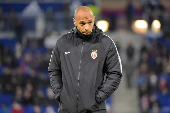 Thierry Henry, ici le 16 décembre, est inquiet de la situation de l’AS Monaco, il va tenter de sauver le club de la Principauté de la relégation après la trêve.