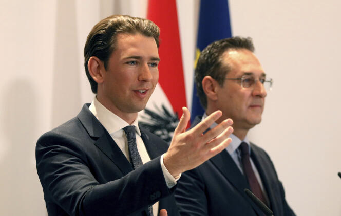 Le chancelier autrichien, Sebastian Kurz et le vice-chancelier Heinz-Christian Strache, à Vienne, le 4 décembre.
