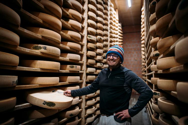 A Noël-Cerneux, on souhaite la bienvenue aux nouveaux « grélots