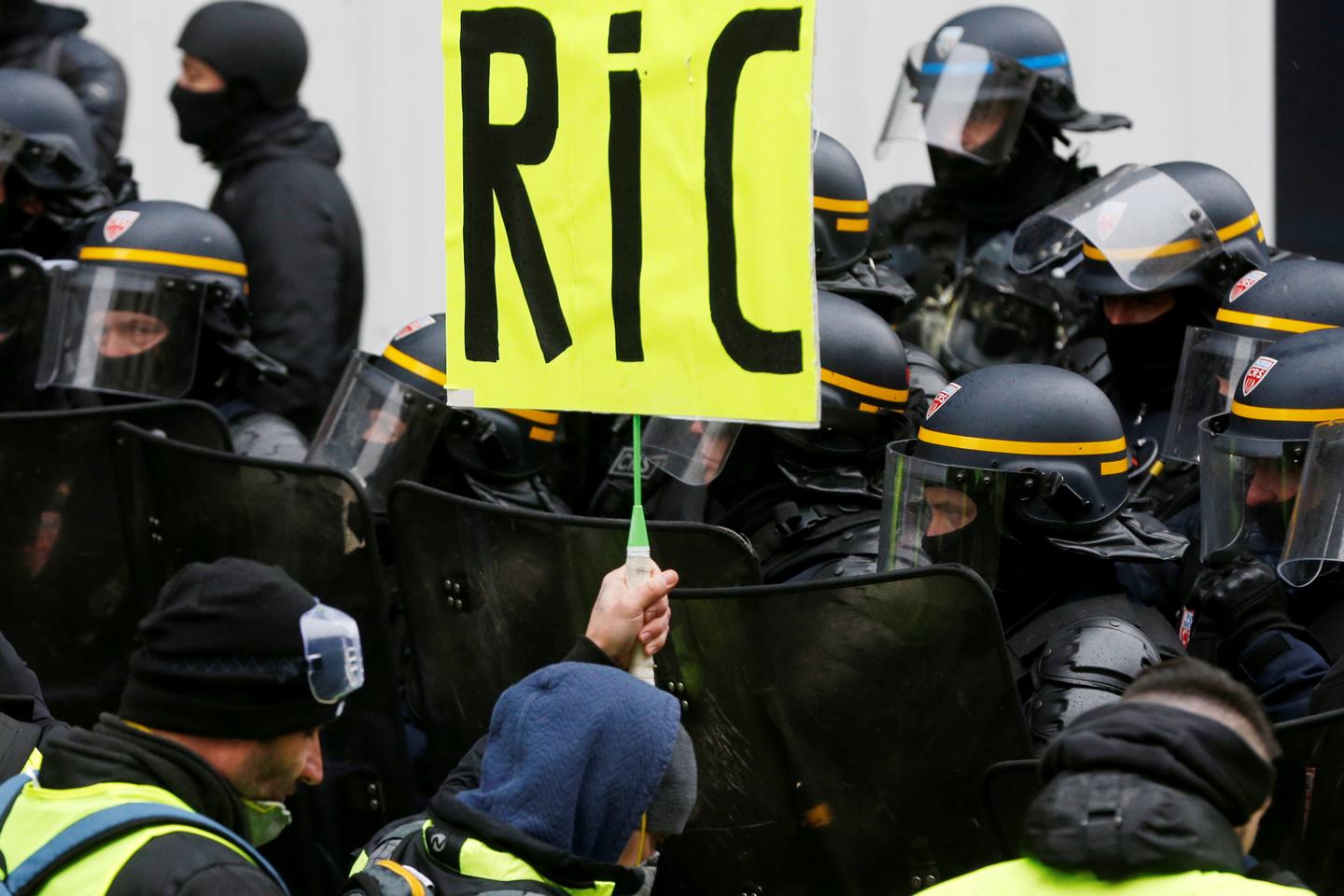 En Suisse, le référendum d’initiative populaire comme outil du