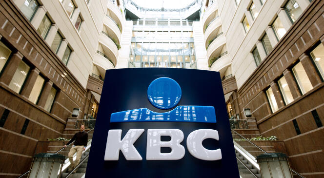 Le siège du groupe bancaire belge KBC, à Bruxelles, en février 2014.