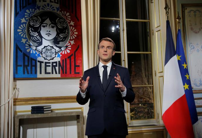 Depenses Publiques M Macron Cree Des Peurs Inutiles