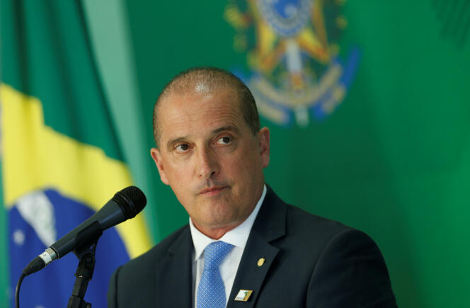 Le chef du gouvernement brésilien, Onyx Lorenzoni, lors d’une conférence de presse à Brasilia, le 3 janvier.