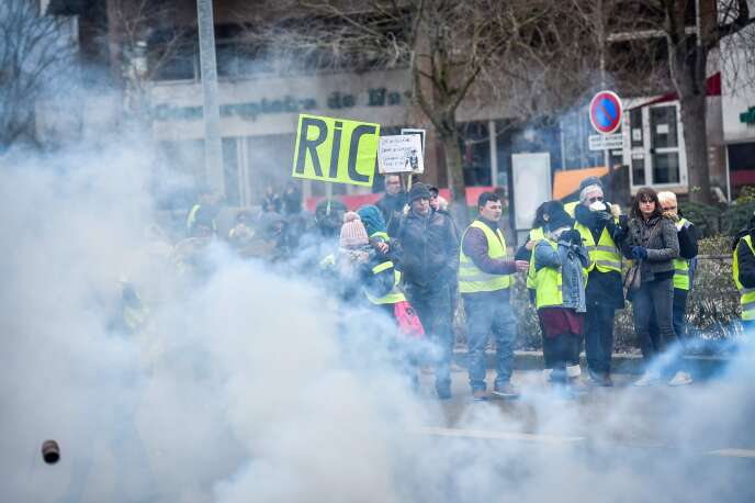 A Nantes, des heurts ont éclaté entre manifestants et forces de l’ordre. 