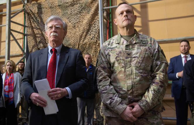 Le conseiller américain à la sécurité nationale, John Bolton, sur la base de l’US Air Force d’Al-Asad (Irak), le 26 décembre 2018.