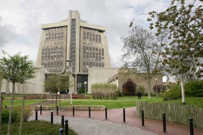 Comment Le Tribunal De Creteil Reussit A Developper La Mediation