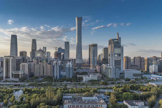 La tour China Zun à Pékin culmine à 528 mètres. C’est le plus haut bâtiment achevé dans le monde en 2018.