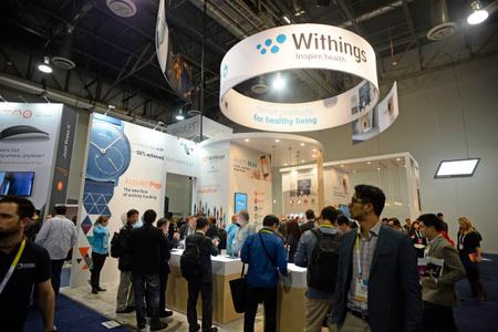 Le stand Withings, lors de l’édition 2015 du CES de Las Vegas.