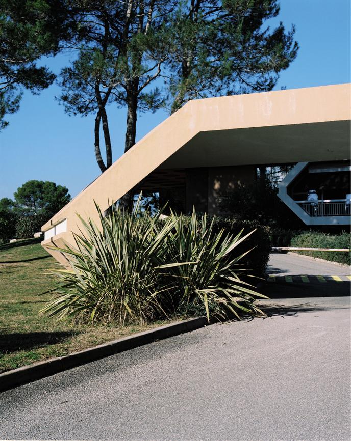 GSF, a large cleaning company, set up its premises in 1978 in a building of the technopole.