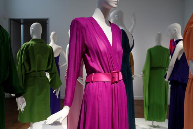 Vente garde robe catherine deneuve discount