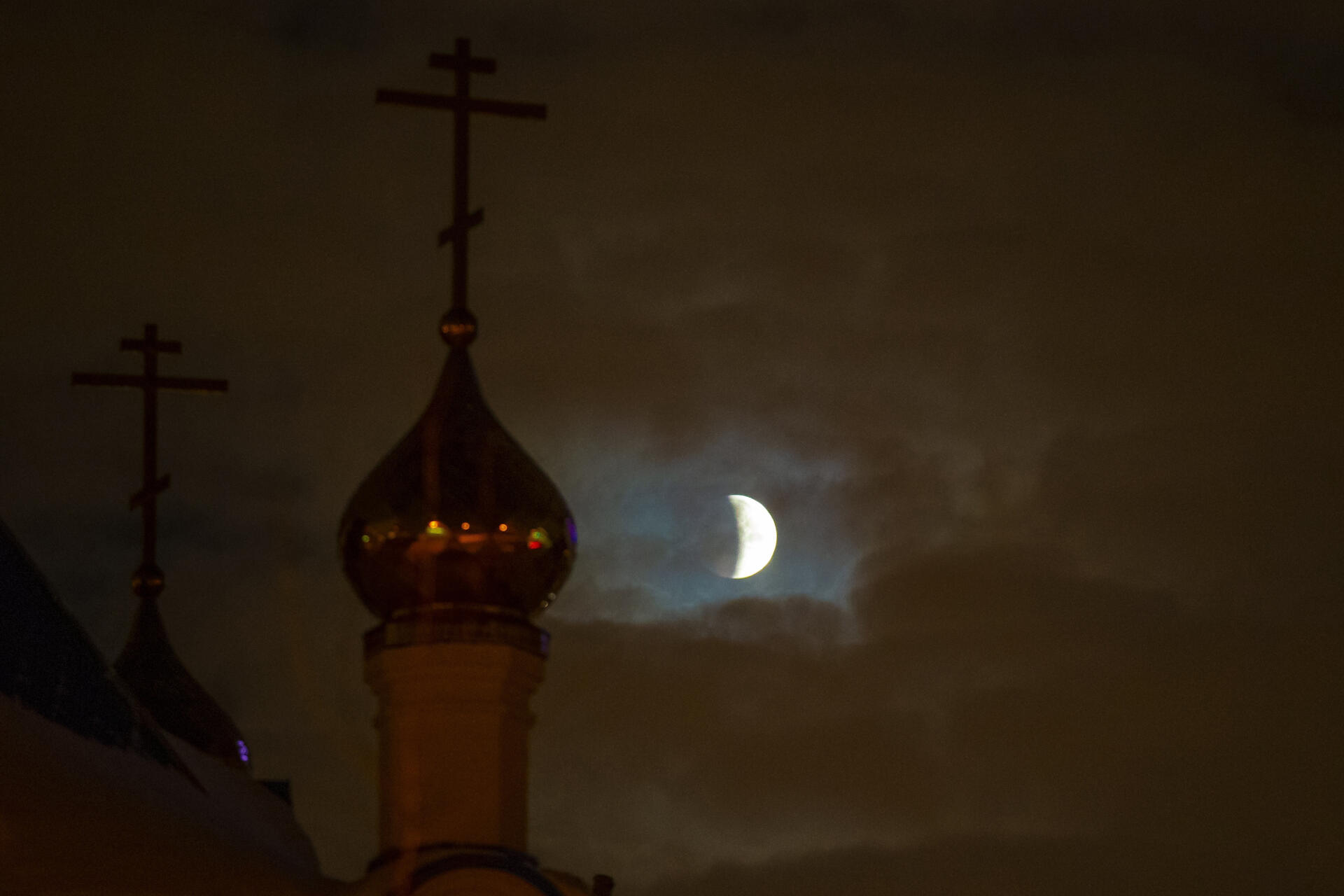 L’éclipse vue de Moscou, en Russie.