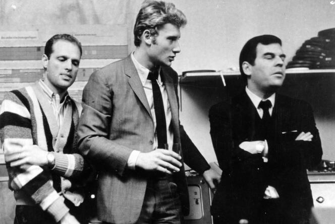 De gauche à droite : Lee Halliday, Johnny Hallyday et l’arrangeur Jacques Denjean.