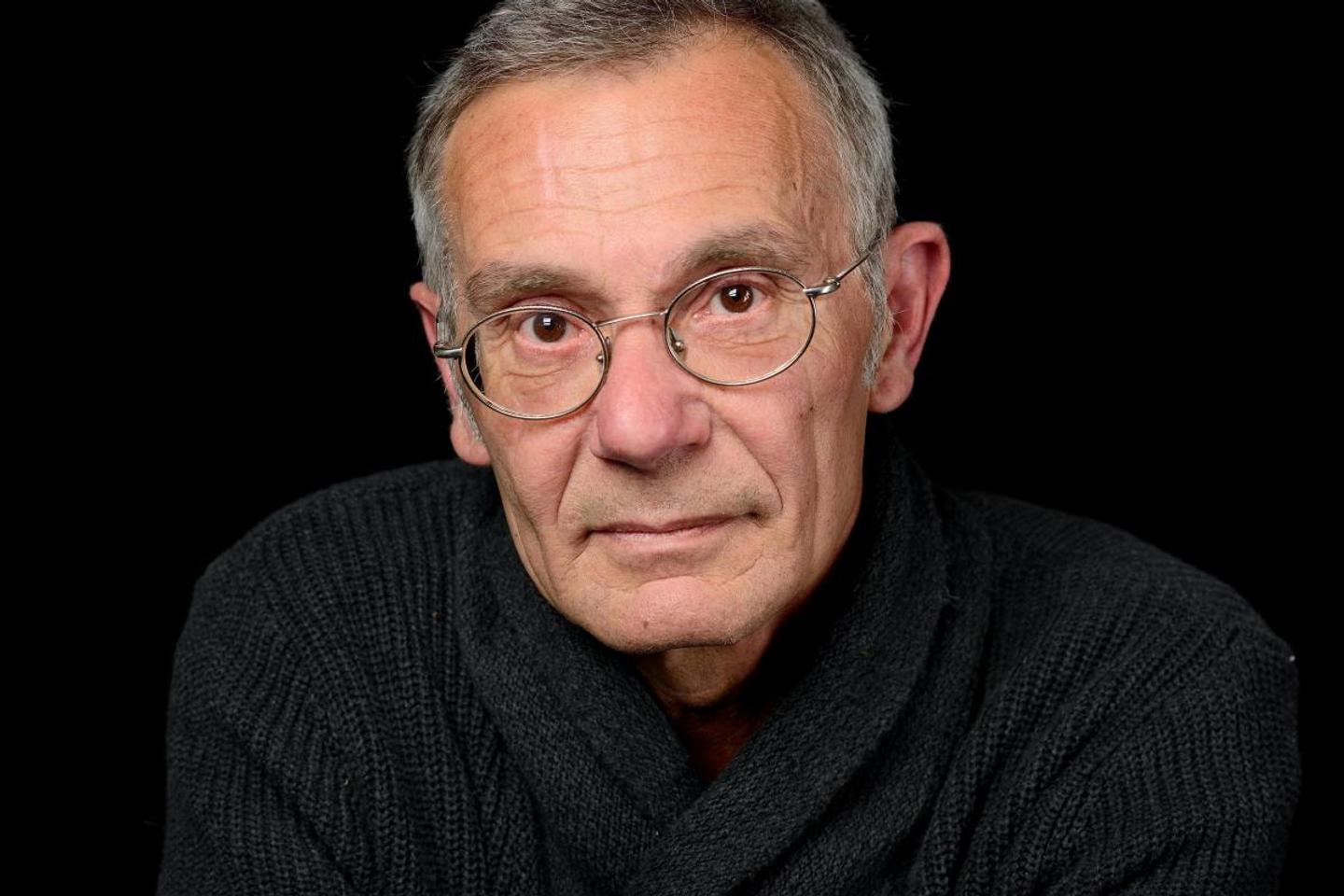 L’écrivain Eric Holder, auteur de « Mademoiselle Chambon », est mort