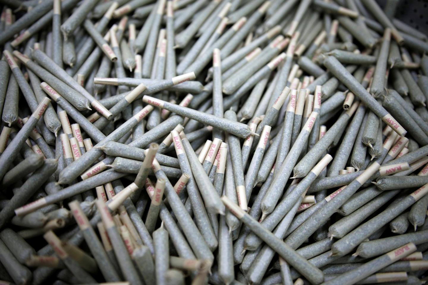 How war and drugs are intertwined in Israel