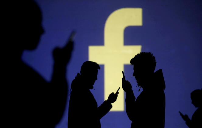 Facebook a payé des internautes, notamment adolescents, pour installer une application épiant leurs activités.