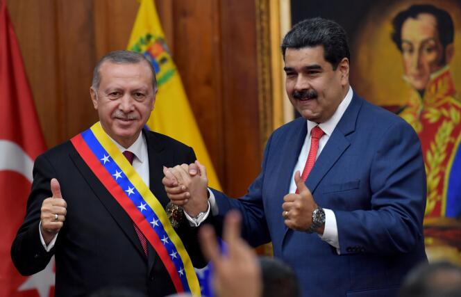 Le président turc Recep Tayyip Erdogan et son homologue vénézuélien Nicolas Maduro à Caracas, le 3 décembre 2018.