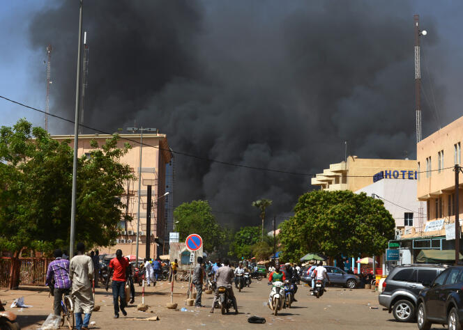Le 2 mars 2018, l’ambassade de France et l’état-major des armées du Burkina Faso, à Ouagadougou, avaient été la cible d’un attentat.