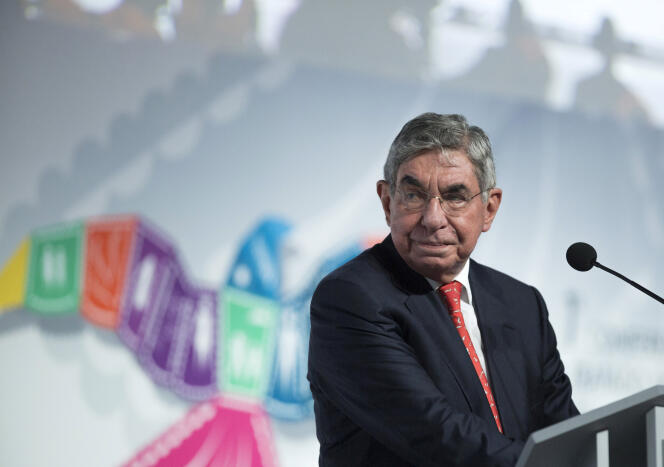 Oscar Arias, lors de la réunion sur le traité concernant le commerce des armes à Cancun, le 24 août 2015.