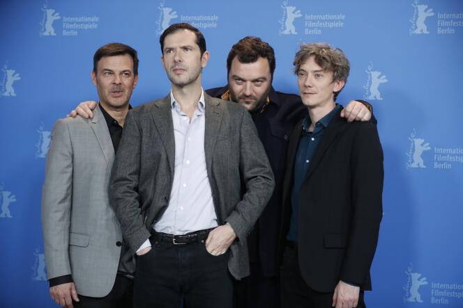 François Ozon et les acteurs de « Grâce à Dieu », Melvil Poupaud, Denis Menochet et Swann Arlaud lors de la Berlinale, le 8 février.