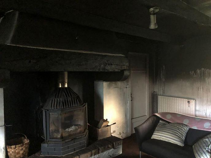 Une photo publiée sur le compte Twitter de Richard Ferrand le 9 févier 2019 pour montrer les dégats liés à l’incendie de son domicile à Motreff dans le Finistère.