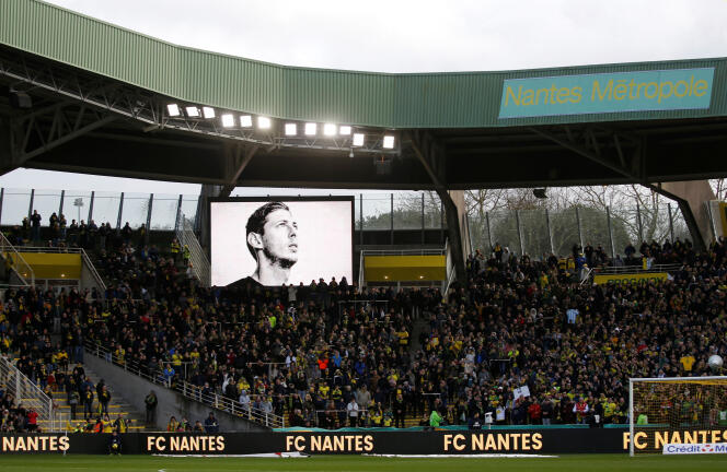 Un hommage rendu à Emiliano Sala, au stade de la Beaujoire, à Nantes, le 10 février 2019.