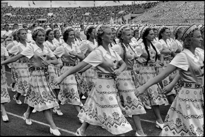 Célébration du Jour du sport, au stade Dynamo, Moscou, 1954.