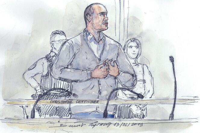 Croquis d’audience représentant Christophe Dettinger lors de sa comparution devant le tribunal correctionnel de Paris, le 13 février.