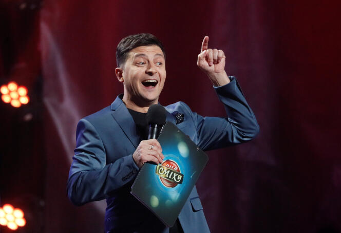 Volodymyr Zelenski lors de l’un de ses spectacles humoristiques, au concert hall de Kiev, le 22 février 2019.