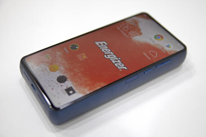 Le smartphone à batterie géante Enegizer Power Max P18K coûtera 600 euros et sera probablement disponible à la fin de l’année.