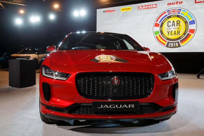 Et La Voiture De L Annee Est Une Jaguar