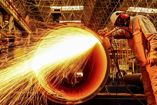 Une usine de métallurgie à Qingdao, dans l’est de la Chine, le 28 février.