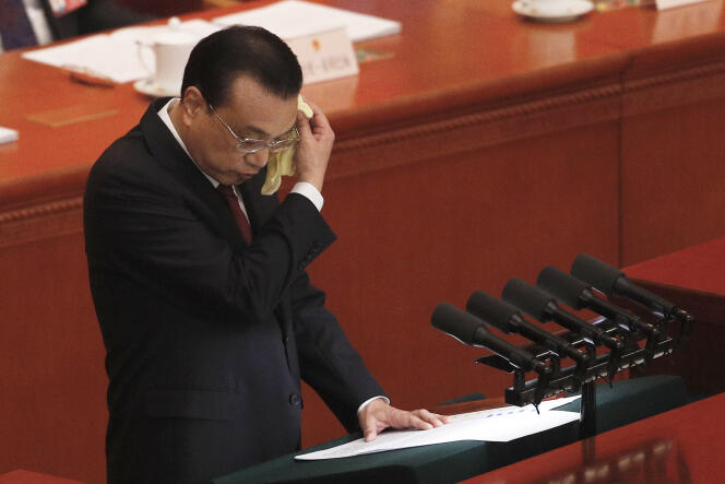 Le premier ministre chinois, Li Keqiang, à l’ouverture de la 13e Assemblée nationale populaire, à Pékin, le 5 mars.