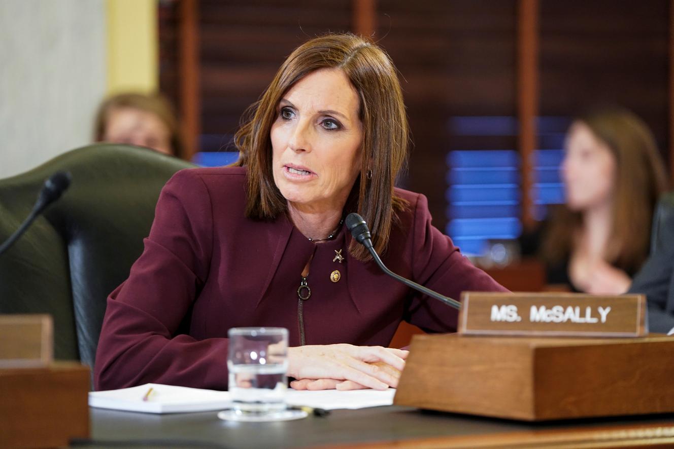 Combien De Femme Pilote De Chasse La sénatrice américaine McSally, première femme pilote de chasse