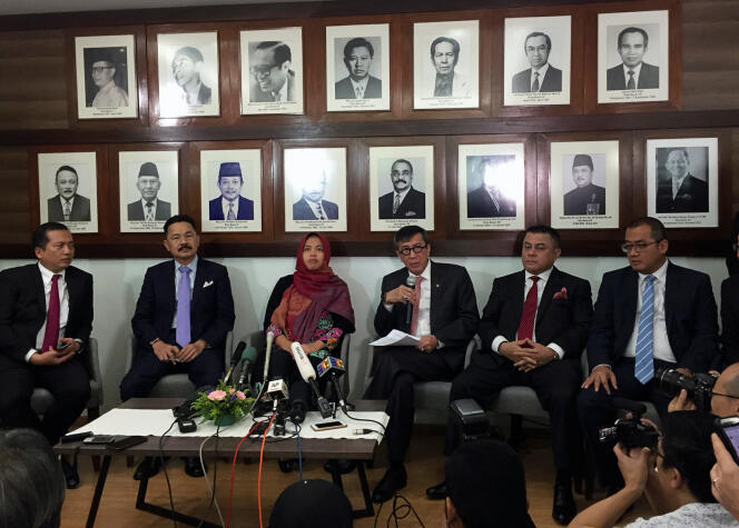 Conférence de presse de Siti Aisyah à l’ambassade d’Indonésie, à Kuala Lumpur (Malaisie), le 11 mars 2019.