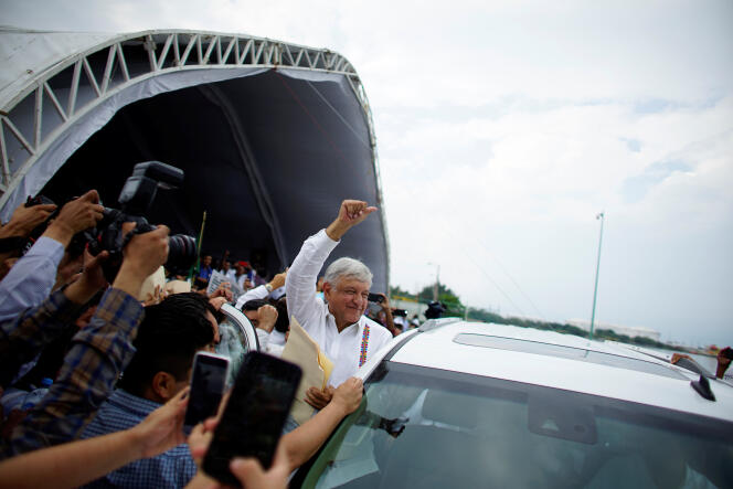 Le président mexicain, Andres Manuel Lopez Obrador, le 9 décembre 2018, à Paraiso, dans le sud-est du pays.