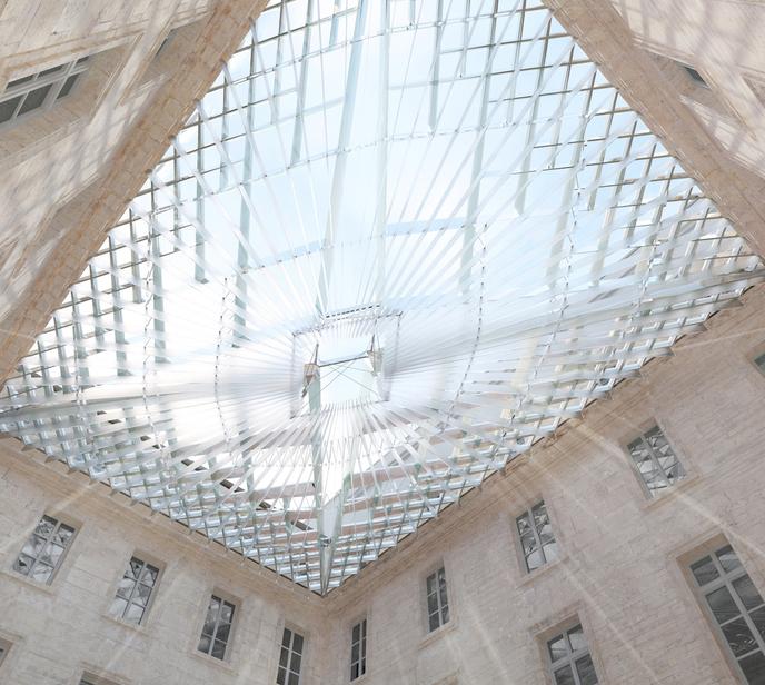 Vue d’artiste de la future verrière de l’hôtel de la Marine conçue par Hugh Dutton.