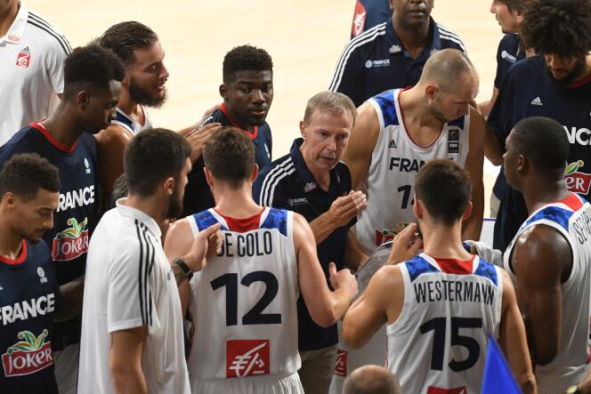 L’équipe de France de basket, en 2017, lors d’un match amical contre la Croatie, à Orléans.