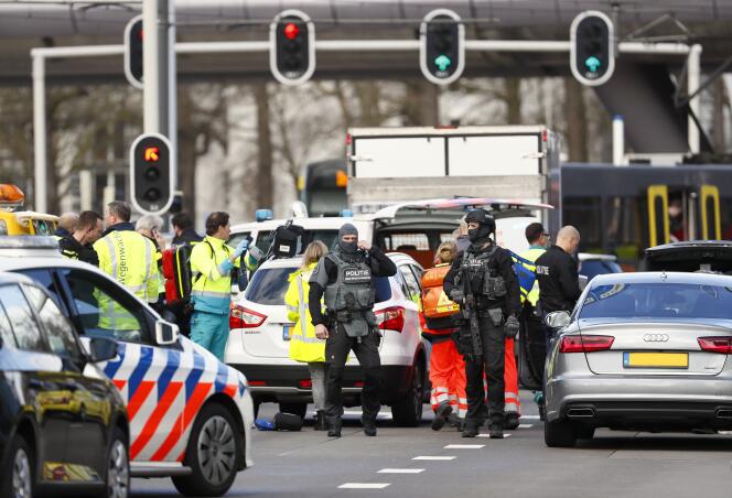 Une fusillade a eu lieu à Utrecht, aux Pays-Bas, le 18 mars, tuant trois personnes et en blessant cinq autres.
