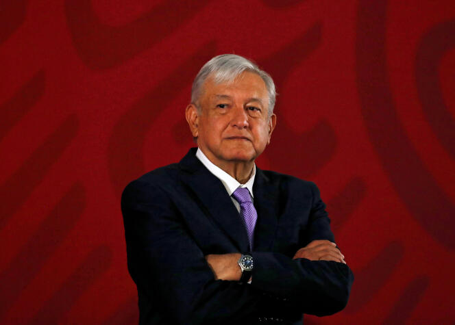 Andres Manuel Lopez Obrador a présenté sa démarche par une vidéo sur Facebook.