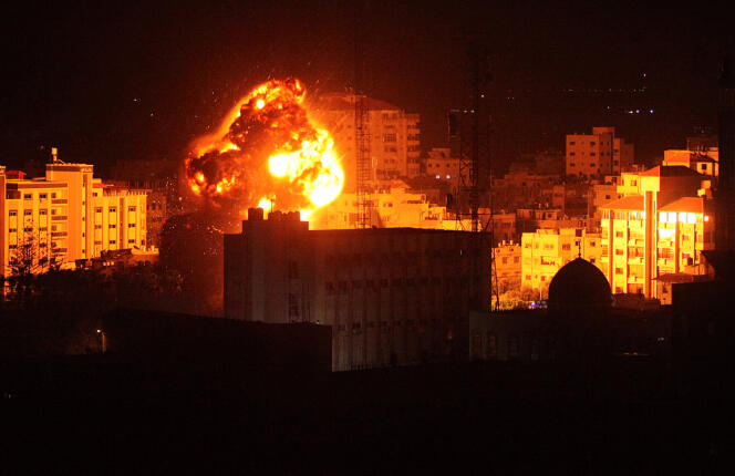 Les frappes de l’armée israélienne sur Gaza, le 25 mars, en réponse à un tir de roquette sur Tel-Aviv attribué au Hamas.