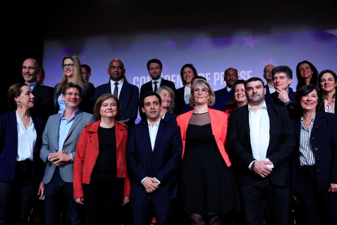 Présentation de la liste LRM aux européennes, le 26 mars, à Paris.