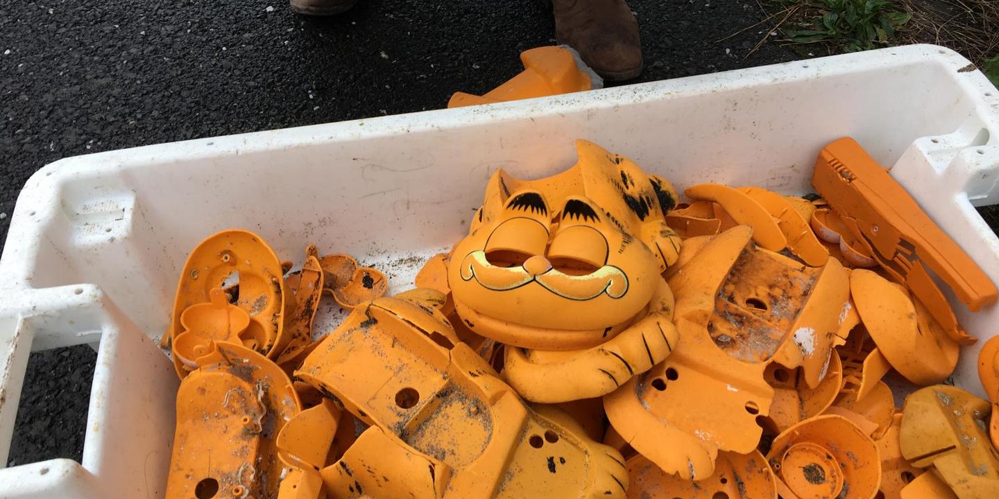 L Affaire Des Echouages De Telephones Garfield En Bretagne Enfin Resolue