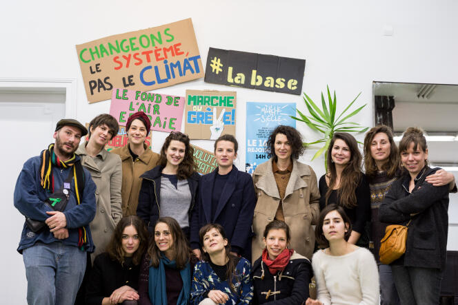 En préparation de la « Marche du Siècle » du 16 mars 2019, une soirée a été organisée à « La Base », un nouvel espace dédié à la mobilisation citoyenne pour le climat, avec des influenceuses Instagram.