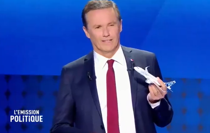 Nicolas Dupont-Aignan, lors du débat sur France 2, jeudi 4 avril.